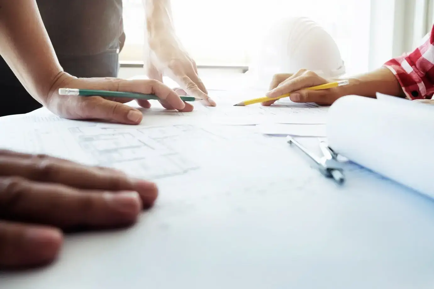 Berpikir Vertikal dan Horizontal dalam Problem Solving And Decision Making