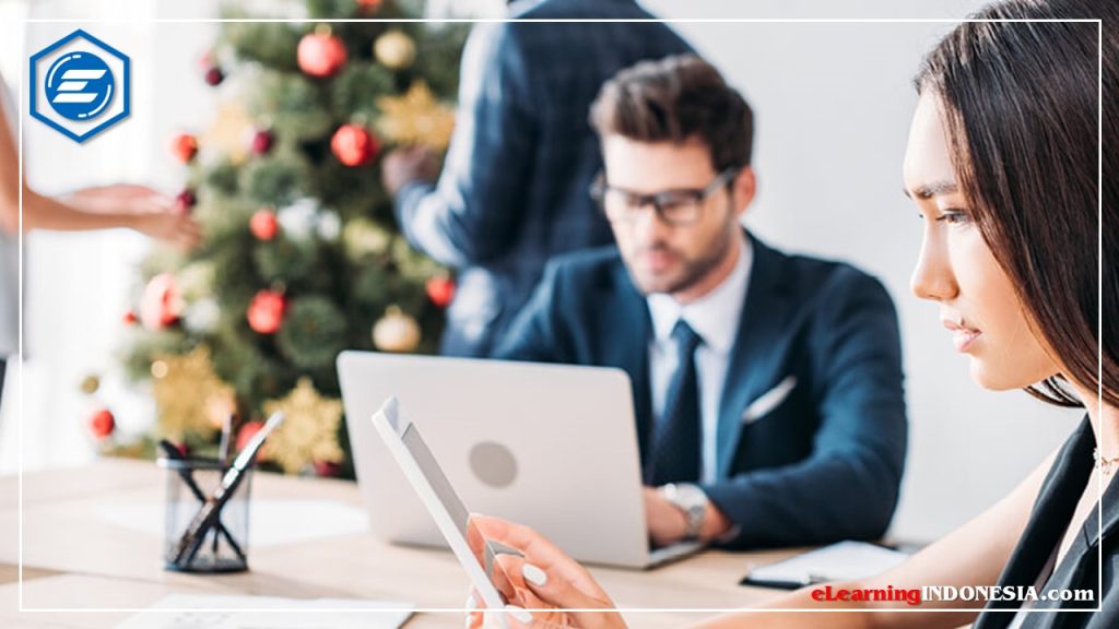 Menghadirkan Semangat dalam Pembelajaran: Ide Konten eLearning Festif untuk Tim L&D Modern