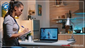 Read more about the article Transformasi Pembelajaran di Tempat Kerja dengan Design Thinking dan Video Microlearning AI